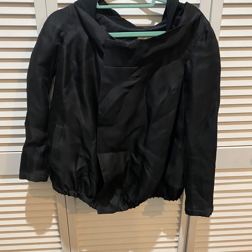 Elizabeth and James Balloon Jacket- Size Small